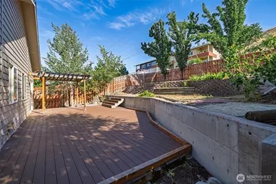 116 E Raymond Avenue, Chelan, WA 98816 - Photo 27