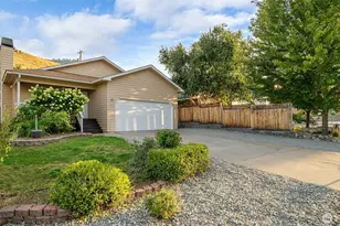 116 E Raymond Ave, Chelan, WA 98816 - Photo 1