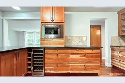 2830 216th Avenue SE, Sammamish, WA 98075 - Photo 11