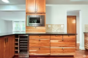 2830 216th Ave SE, Sammamish, WA 98075 - Photo 11