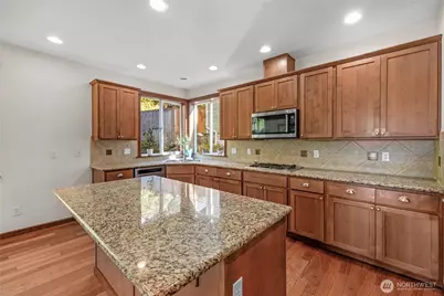 2126 W Mukilteo Boulevard, Everett, WA 98203 - Photo 19