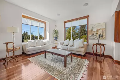 2126 W Mukilteo Boulevard, Everett, WA 98203 - Photo 9