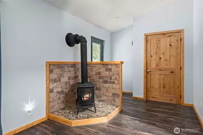 25451 Lake Cavanaugh Road, Mount Vernon, WA 98274 - Photo 15