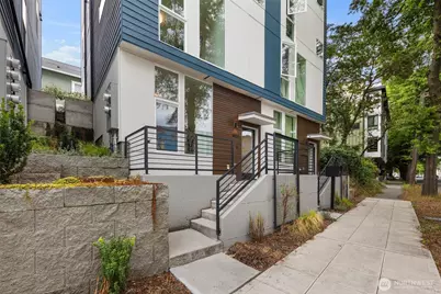 4051 Rainier Avenue S, Seattle, WA 98118 - Photo 1