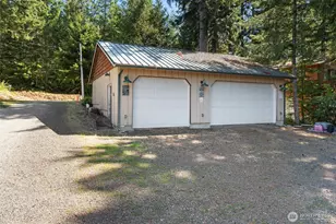 441 W Nahwatzel Beach Dr, Shelton, WA 98584 - Photo 3