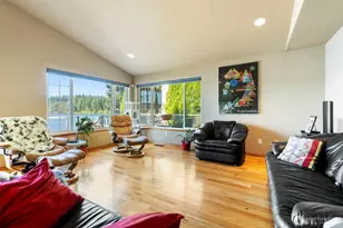 441 W Nahwatzel Beach Dr, Shelton, WA 98584 - Photo 17