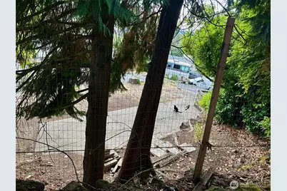 13101 64th Avenue S, Seattle, WA 98178 - Photo 31