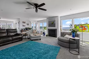 651 SE Bayshore Dr, Oak Harbor, WA 98277 - Photo 19