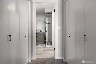 651 SE Bayshore Dr, Oak Harbor, WA 98277 - Photo 23