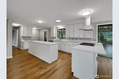 314 Snohomish Drive, La Conner, WA 98257 - Photo 3