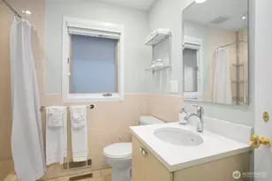 6845 52nd Ave NE, Seattle, WA 98115 - Photo 19