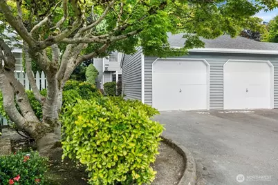 23955 58th Court S #E1, Kent, WA 98032 - Photo 3