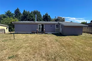 821 G St, Vader, WA 98593 - Photo 21