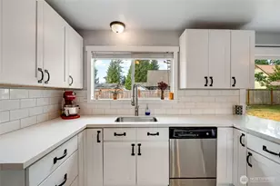 1613 36th St SE, Auburn, WA 98002 - Photo 13