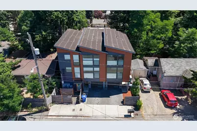 14012 Midvale Avenue N, Seattle, WA 98133 - Photo 1