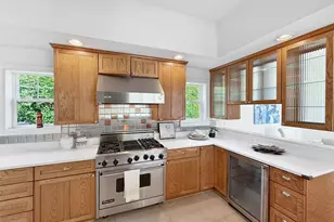 337 25th Ave E, Seattle, WA 98112 - Photo 9