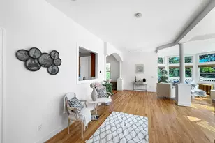 337 25th Ave E, Seattle, WA 98112 - Photo 13