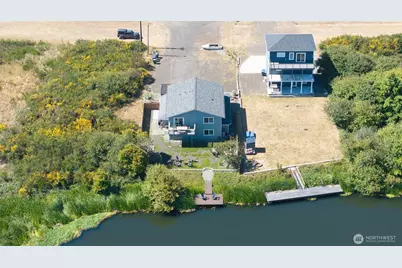 1042 Point Brown Avenue SE #A & B, Ocean Shores, WA 98569 - Photo 3