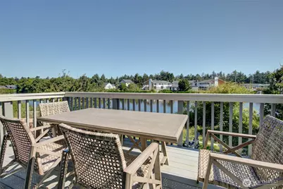 1042 Point Brown Avenue SE #A & B, Ocean Shores, WA 98569 - Photo 17