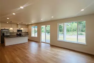 8151 Peaceful Vly Ct, Maple Falls, WA 98266 - Photo 15