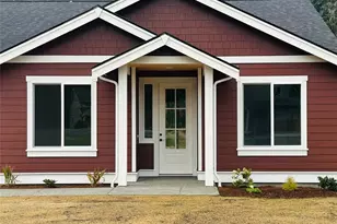 8151 Peaceful Vly Ct, Maple Falls, WA 98266 - Photo 3