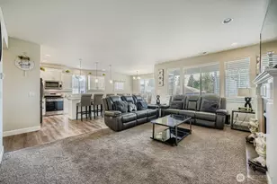 678 7th St NE, Auburn, WA 98002 - Photo 3