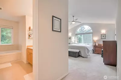 20518 SE 261st Place, Covington, WA 98042 - Photo 15