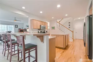 20518 SE 261st Pl, Covington, WA 98042 - Photo 7