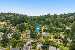 11216 E Riverside Dr, Bothell, WA 98011 - Photo 29