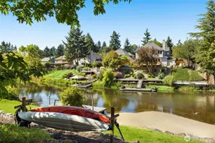 11216 E Riverside Dr, Bothell, WA 98011 - Photo 31