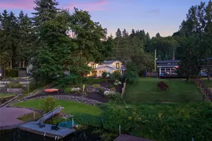 11216 E Riverside Dr, Bothell, WA 98011 - Photo 27