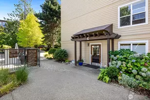 22910 90th Ave W, Edmonds, WA 98026 - Photo 25