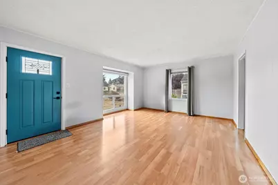 4709 S American Lake Boulevard, Tacoma, WA 98409 - Photo 15