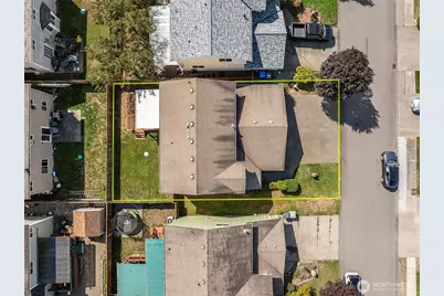 2416 177th Street Ct E, Tacoma, WA 98445 - Photo 31