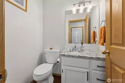 2416 177th Street Ct E, Tacoma, WA 98445 - Photo 15