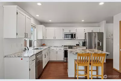 2416 177th Street Ct E, Tacoma, WA 98445 - Photo 13