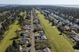 448 Octopus Ave NE, Ocean Shores, WA 98569 - Photo 7