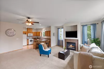 2420 Simmons Street #B, DuPont, WA 98327 - Photo 5