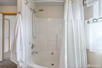 2420 Simmons Street #B, DuPont, WA 98327 - Photo 23