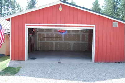 31 Summit Lake Rd, Tonasket, WA 98855 - Photo 9