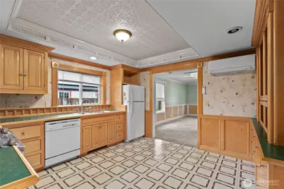 1108 18th Street, Anacortes, WA 98221 - Photo 11