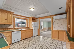 1108 18th St, Anacortes, WA 98221 - Photo 11