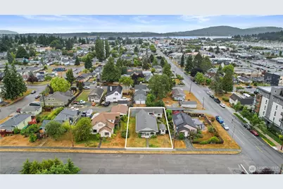 1108 18th Street, Anacortes, WA 98221 - Photo 29