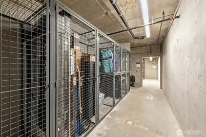 7500 15th Avenue NW #E, Seattle, WA 98117 - Photo 19