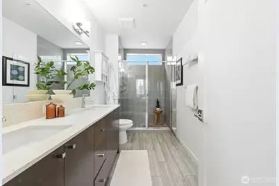 7500 15th Avenue NW #E, Seattle, WA 98117 - Photo 15