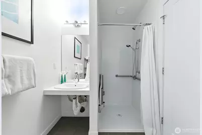 7500 15th Avenue NW #E, Seattle, WA 98117 - Photo 9