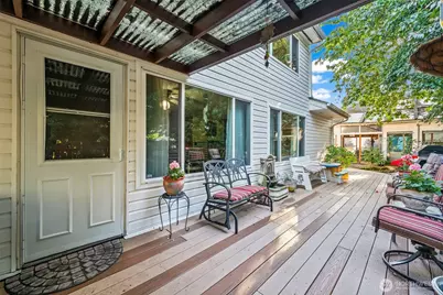 8204 42nd Street W, University Place, WA 98466 - Photo 35