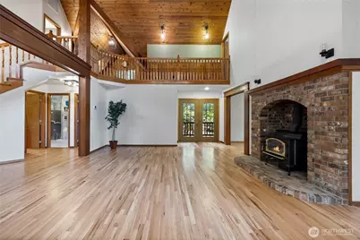 35414 87th Avenue E, Eatonville, WA 98328 - Photo 9