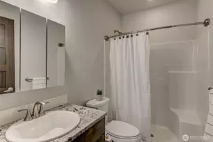 2136 W Honeysett Rd, Wenatchee, WA 98801 - Photo 31