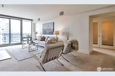 650 Bellevue Way NE #3303, Bellevue, WA 98004 - Photo 5